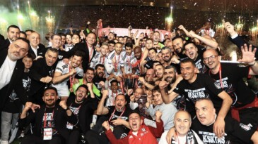 Beşiktaş taraftarı ile buluşuyor!